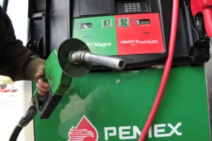 Tras casi un año, dan subsidio a gasolina Magna y Premium
