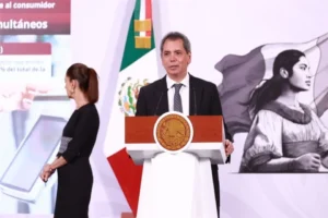 Pactan bajar comisiones en pagos de gasolina con tarjeta