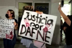 Ordena SEP cierre de escuelas militarizadas en el País tras caso Dafne