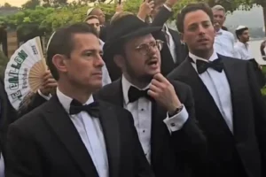 Reaparece Peña Nieto junto a empresario ligado a Pegasus
