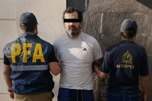 Vinculan a proceso a Contralmirante Fernando Farías