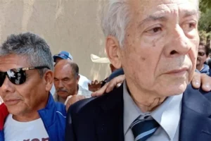 Denuncia jueza ante FGR a ‘comprador’ de AHMSA